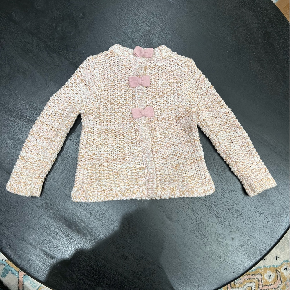 💞🎀Maggie & Zoe🎀💞Crochet Back Bow Button Sweater Size 2T